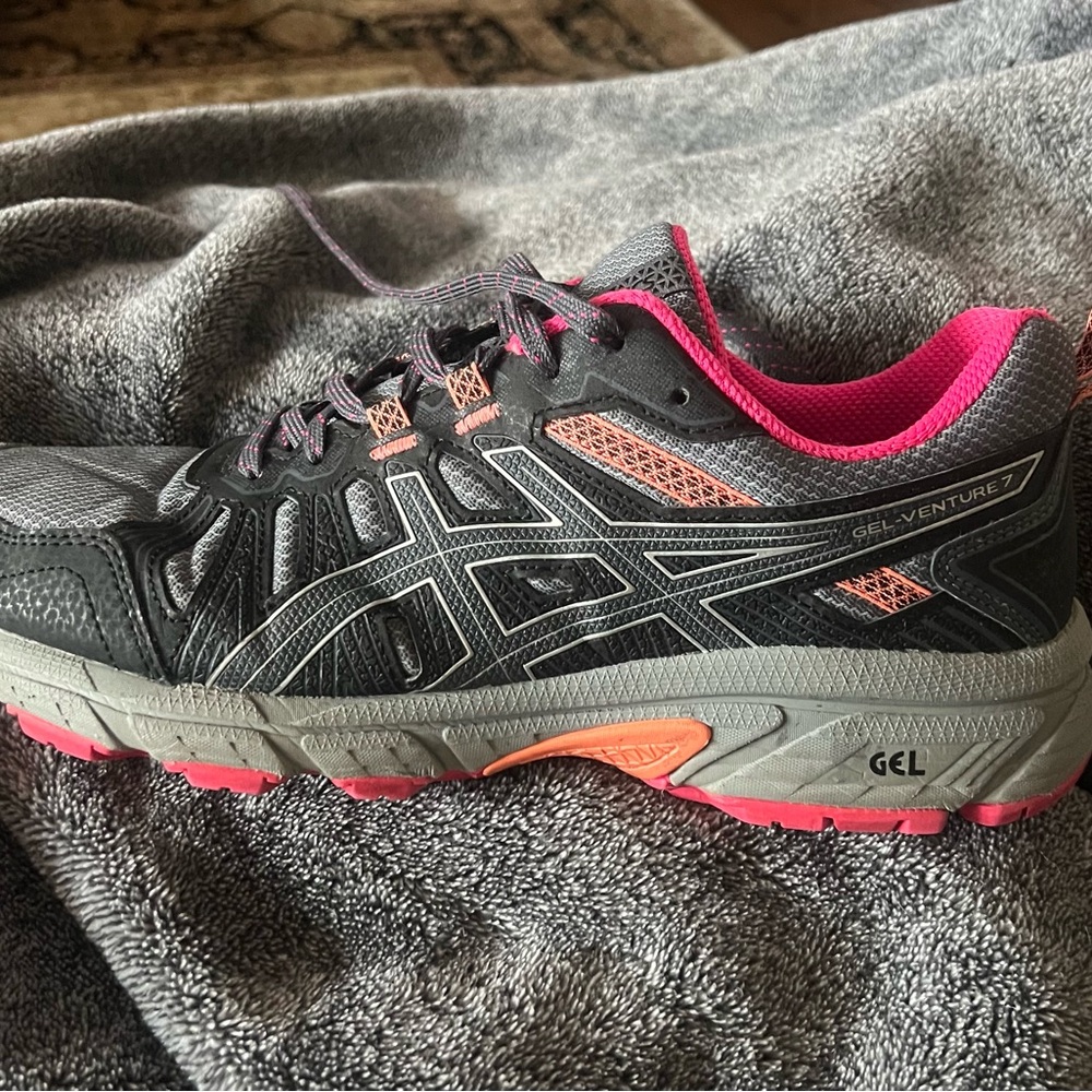 ASICS Women's Gel-Venture 7 - Gray and Pink